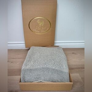 CO. BI. Milano Wool Cashmere Throw Blanket by Cobi